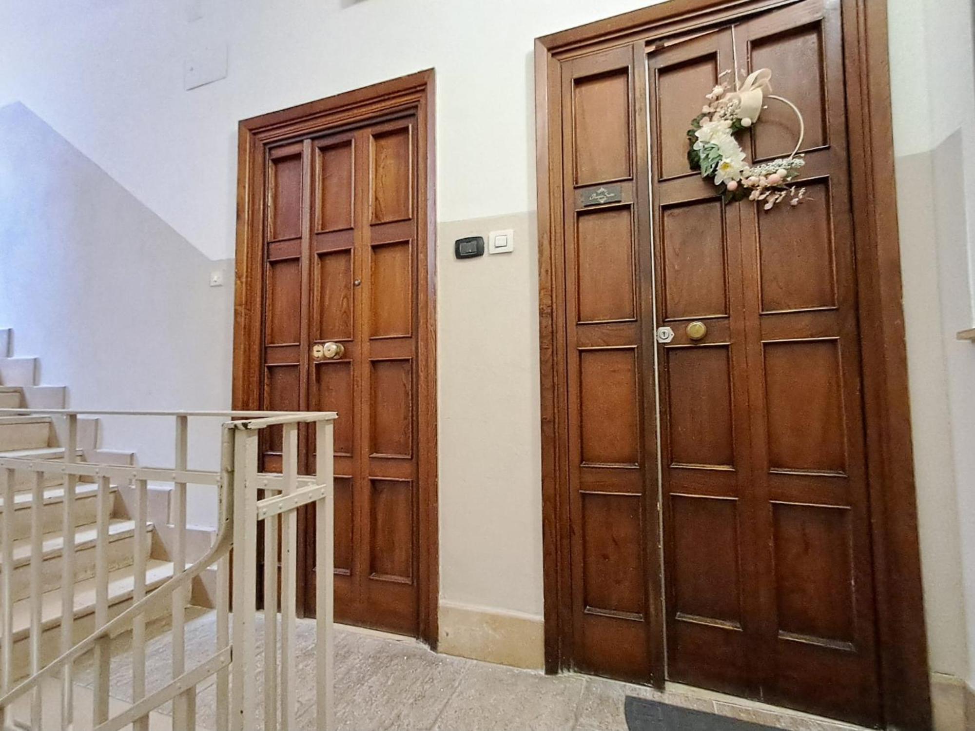 Poesis Suite Bari Luaran gambar